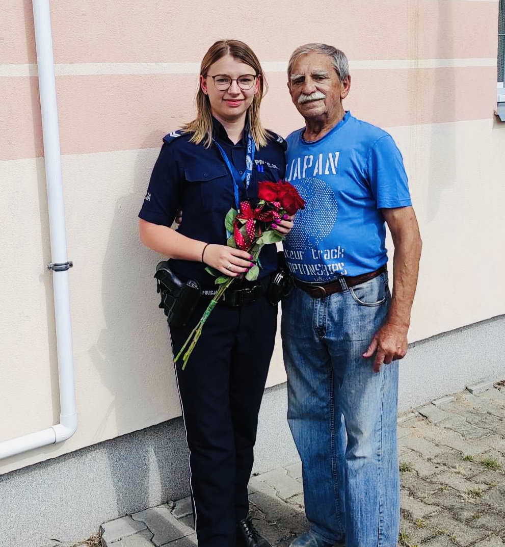 Podzi Kowanie Dla Dzielnicowej Z Posterunku Policji W Sztabinie